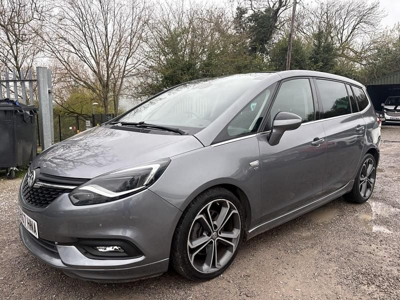 Used Vauxhall Zafira Elite 170 HP (125 kW) 2017 Grey MPV