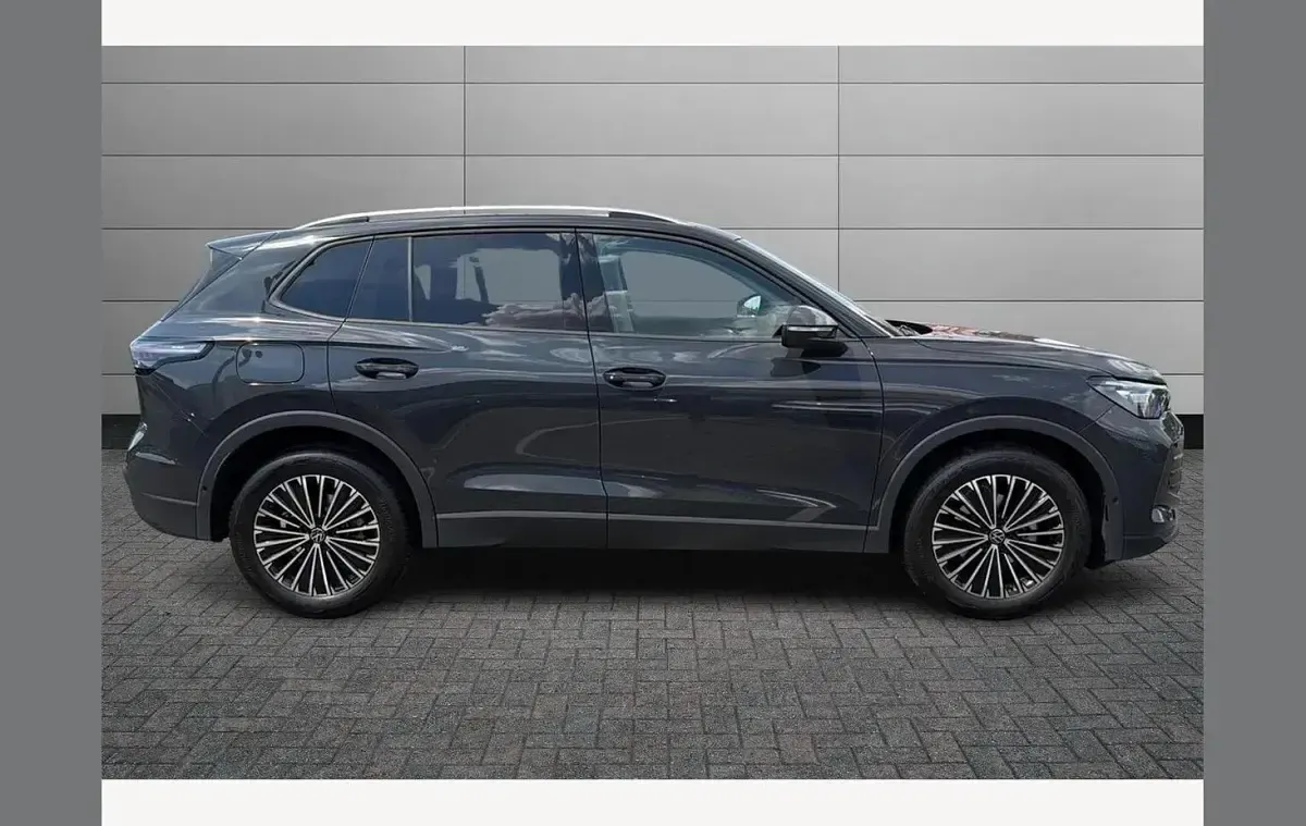 Used VW Tiguan Match 150 HP (110 kW) 2026 Grey SUV