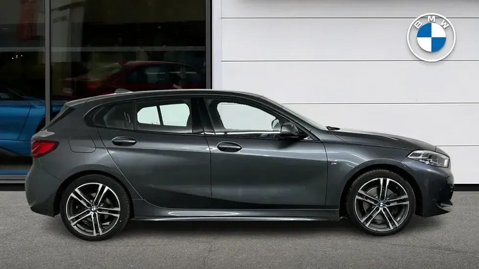 Used BMW 118 M Sport 138 HP (101 kW) 2020 Grey Hatchback
