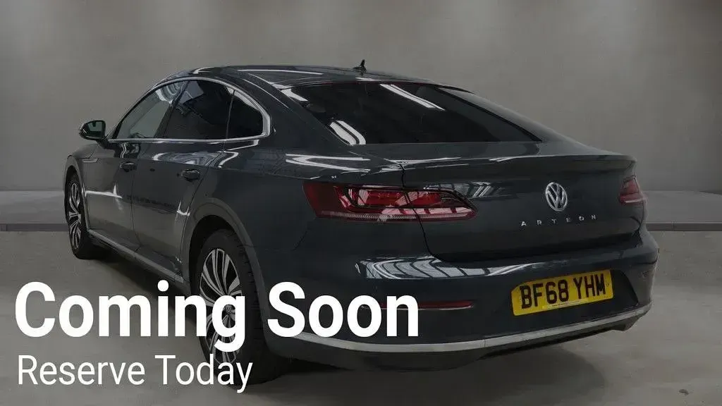 Begagnad VW Arteon Elegance 150 HK (110 kW) 2018 Grå Halvkombi
