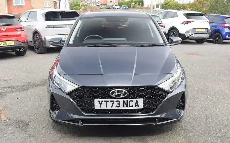 Used Hyundai i20 Premium 101 HP (74 kW) 2023 Hatchback