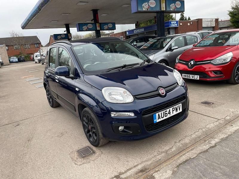 Usado Fiat Panda Lounge 85 HP (62 kW) 2014 Azul Citadino