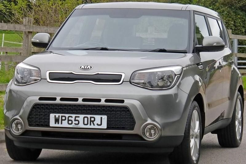 Titanium silver metallic Used 2015 Kia Soul SUV | £7,995 (A bit pricey) - Image 1/1
