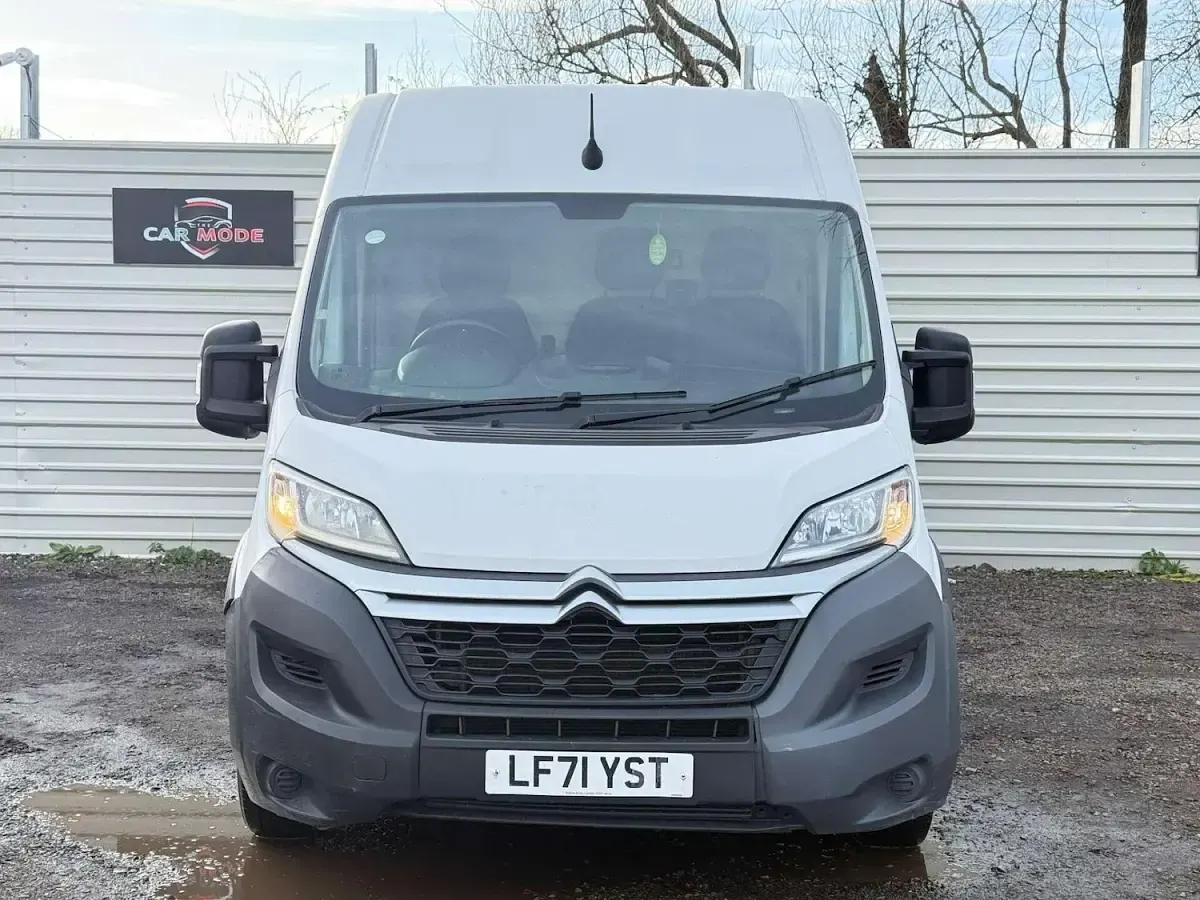 Used Citroën Relay 140 HP (102 kW) 2021 White Van