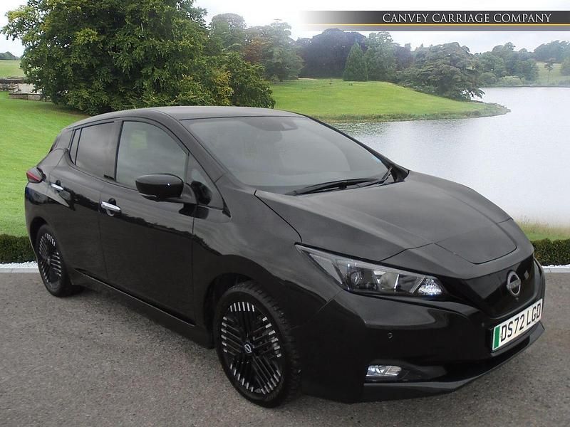Used Nissan Leaf N-Connecta 110 kW (150 HP) 2022 Black Hatchback