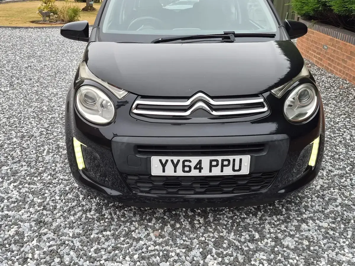 Used Citroën C1 Feel 68 HP (50 kW) 2014 Black Hatchback