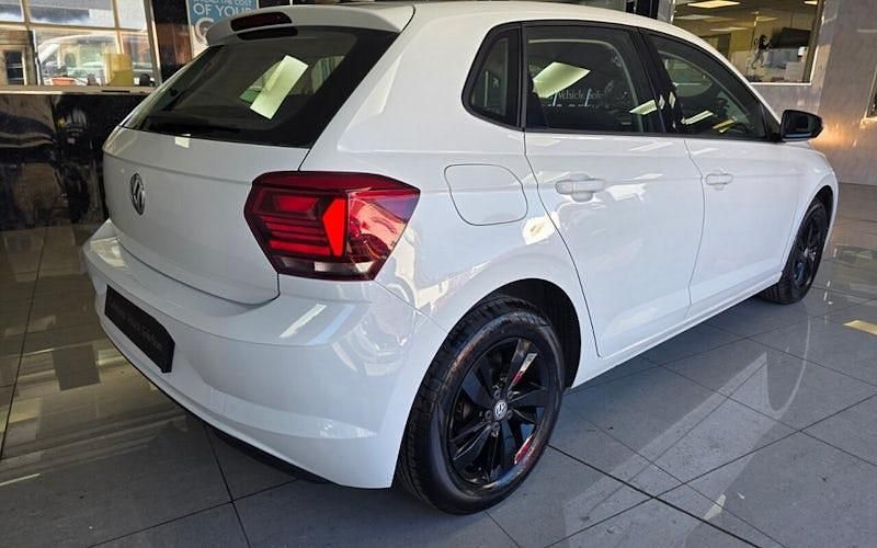 Used VW Polo SE 65 HP (47 kW) 2018 Hatchback