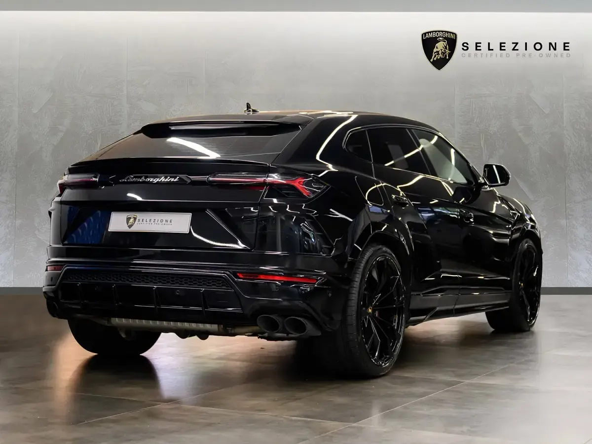 Used Lamborghini Urus 650 HP (478 kW) 2018 Black SUV