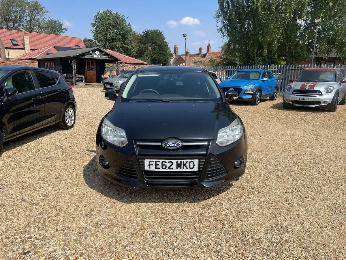 Used Ford Focus S 2012 Black Hatchback