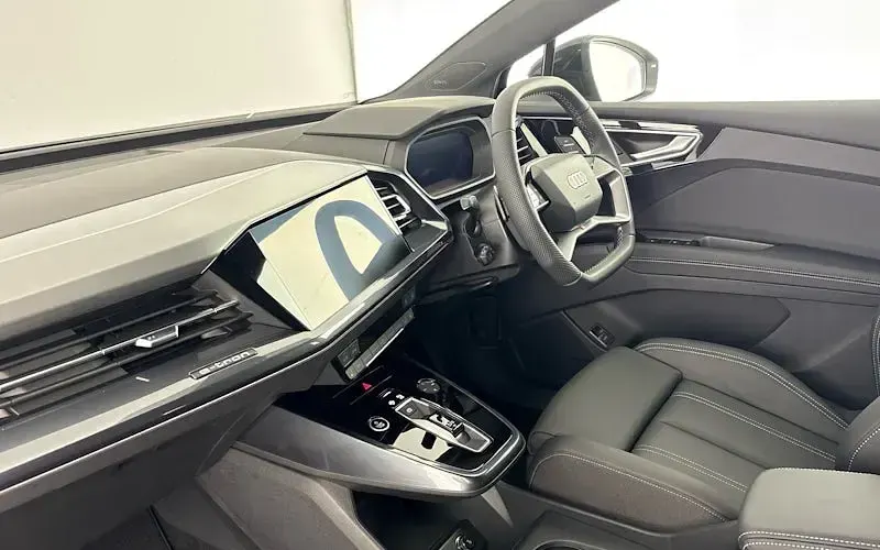 New Audi Q4 e-tron Black Edition 210 kW (286 HP) 2026 SUV