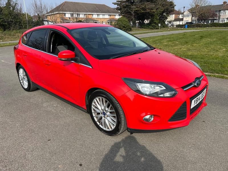 Used Ford Focus Zetec 2014 Red Hatchback