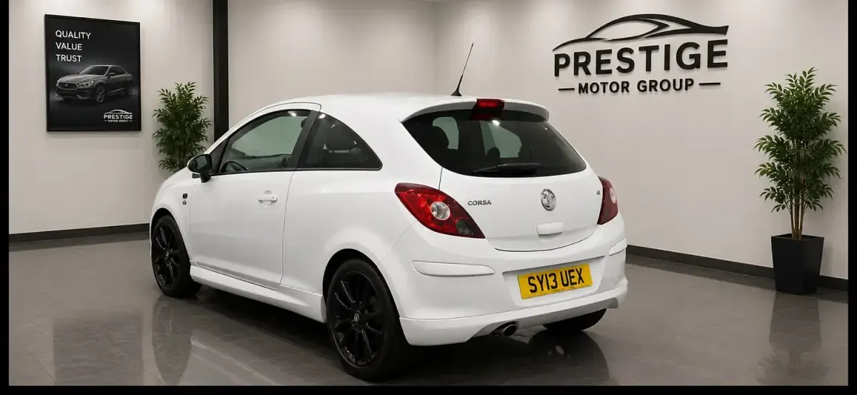 Used Vauxhall Corsa Edition 2013 White Hatchback