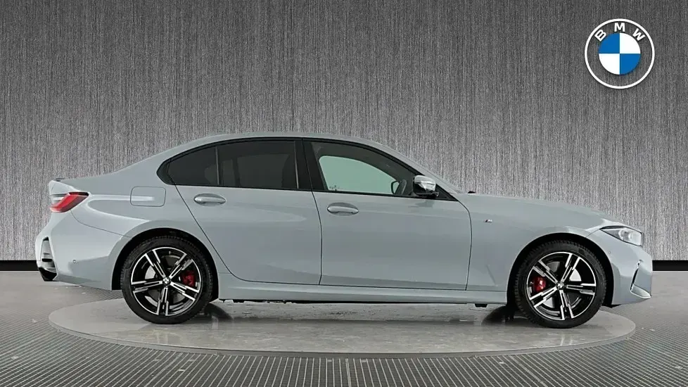 Used BMW 330e M Sport 288 HP (211 kW) 2025 Grey