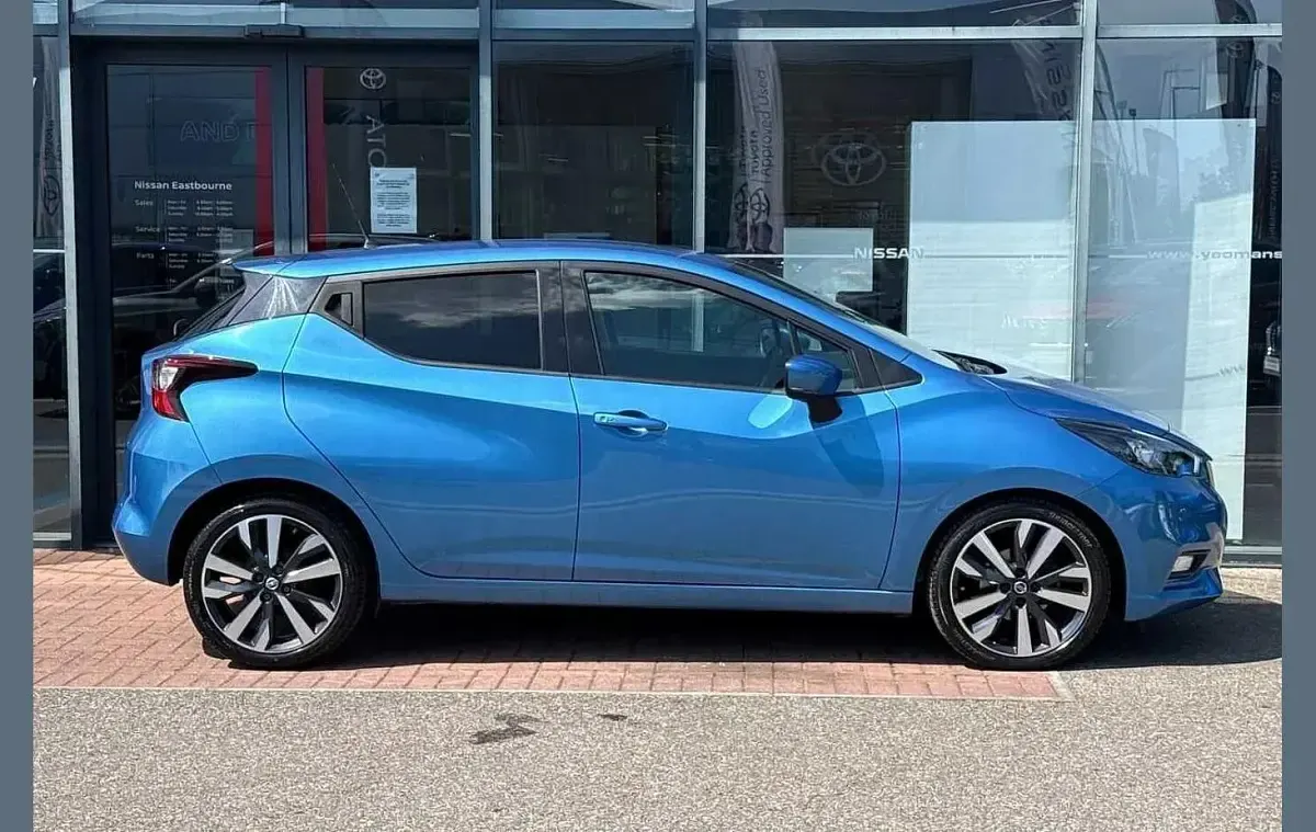 Used Nissan Micra Tekna 92 HP (67 kW) 2021 Blue Hatchback