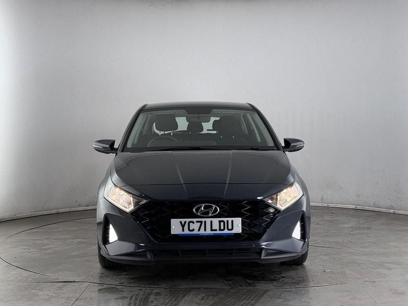 Used Hyundai i20 101 HP (74 kW) 2021 Grey Hatchback