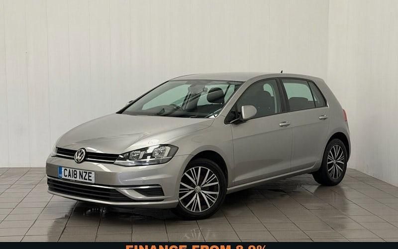 Used VW Golf VII SE 116 HP (85 kW) 2018 Silver Hatchback
