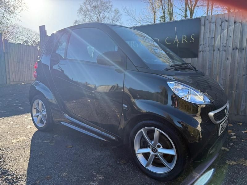 Black Used 2013 Smart ForTwo Coupé Edition #1 Coupe | £3,789 (Fair price) - Image 1/4