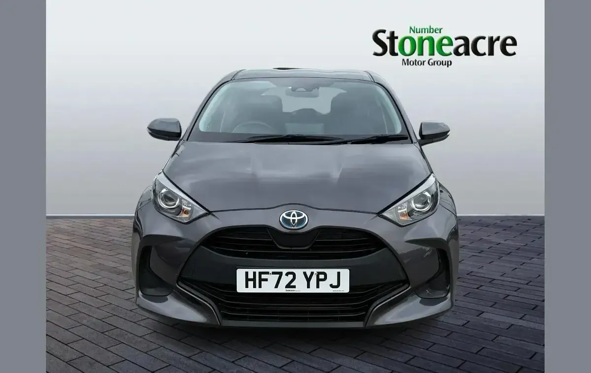 Used Toyota Yaris 116 HP (85 kW) 2022 Grey Hatchback