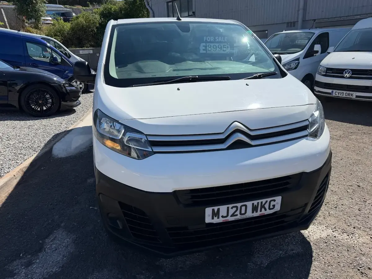 Used Citroën Dispatch 2020 White MPV