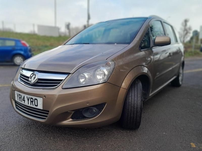 Used Vauxhall Zafira Design Edition 2014 Brown MPV
