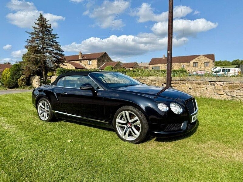 Black Used 2013 Bentley Continental Sedan | £32,995 (Good price) - Image 1/4