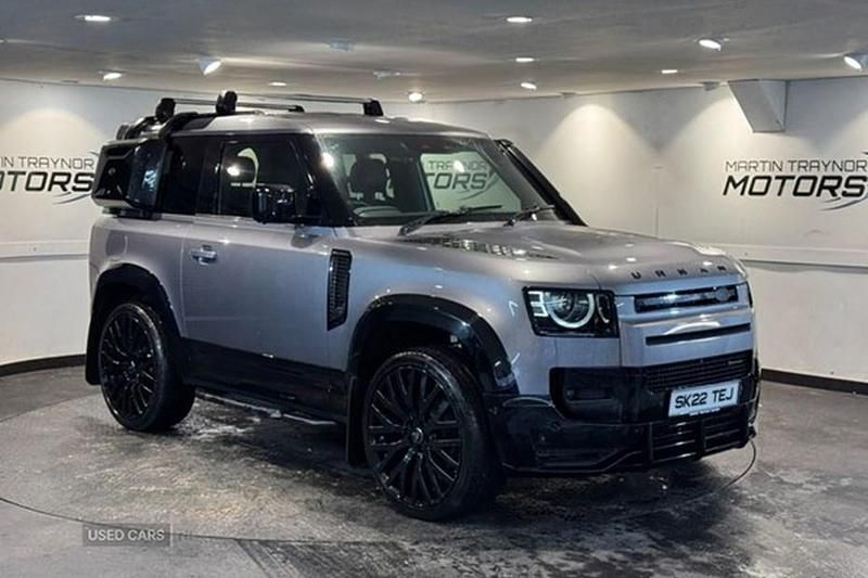Used Land Rover Defender SE Dynamic 2022 Hatchback