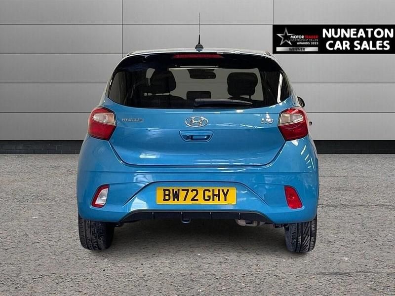 Used Hyundai i10 Premium 84 HP (61 kW) 2023 Blue Hatchback