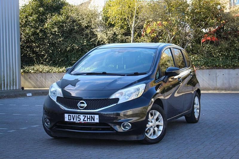 Used Nissan Note Acenta Premium 90 HP (66 kW) 2015 Black Hatchback