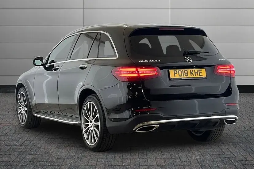 Used Mercedes GLC250 AMG Line Premium 201 HP (147 kW) 2018 Obsidian black SUV