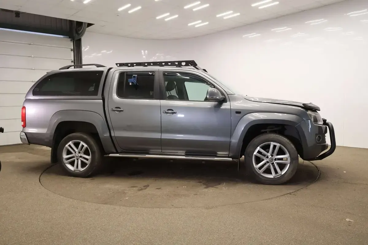 Used VW Amarok Highline 180 HP (132 kW) 2015 Grey Pickup