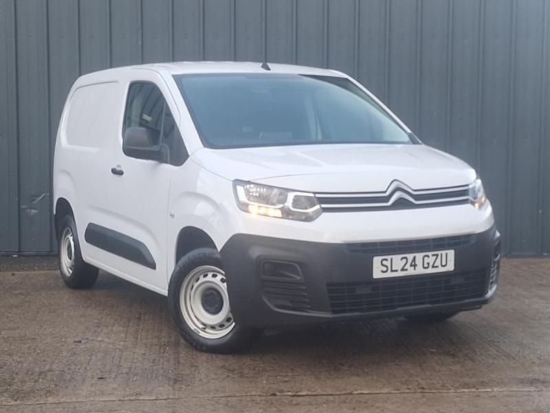 White Used 2024 Citroën Berlingo | £12,998 (Fair price) - Image 1/4