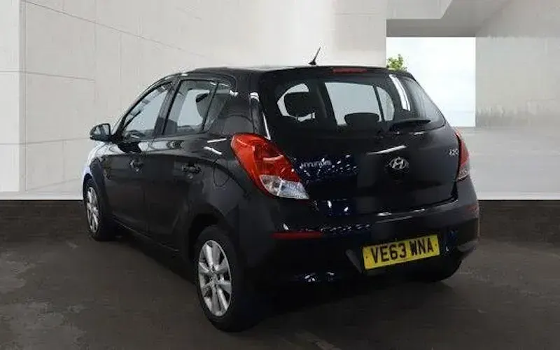 Used Hyundai i20 Active 84 HP (61 kW) 2014 Black Hatchback