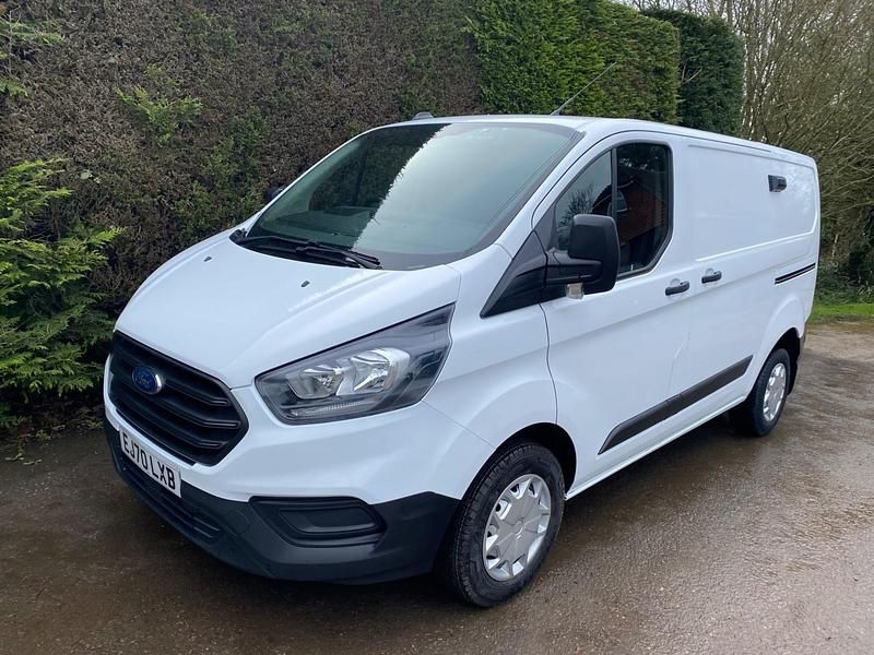 Used Ford Transit Custom 105 HP (77 kW) 2021 White Van