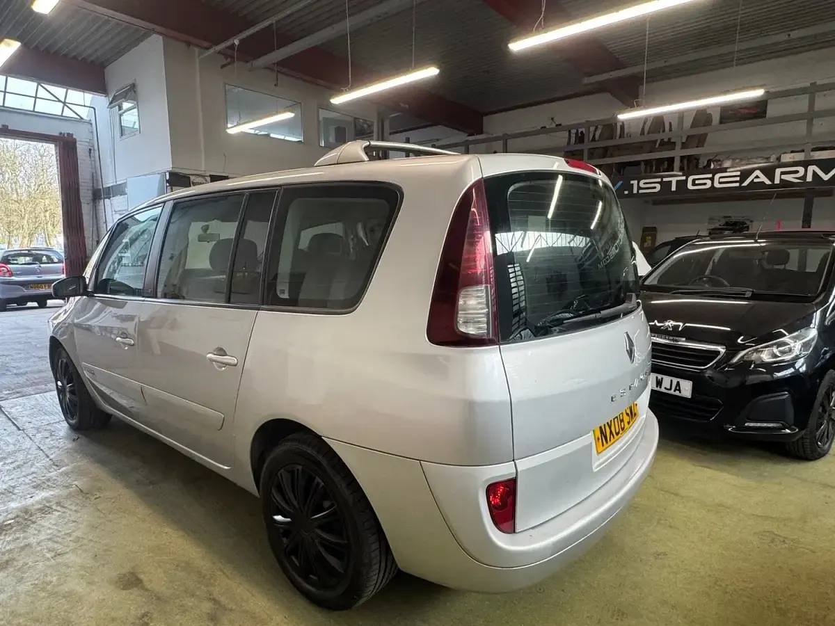 Used Renault Grand Espace 150 HP (110 kW) 2008 Silver MPV