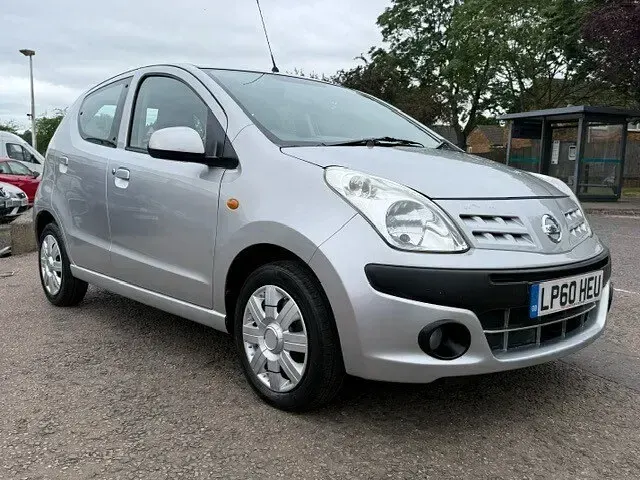 Used Nissan Pixo N-TEC 68 HP (50 kW) 2010 Silver Hatchback