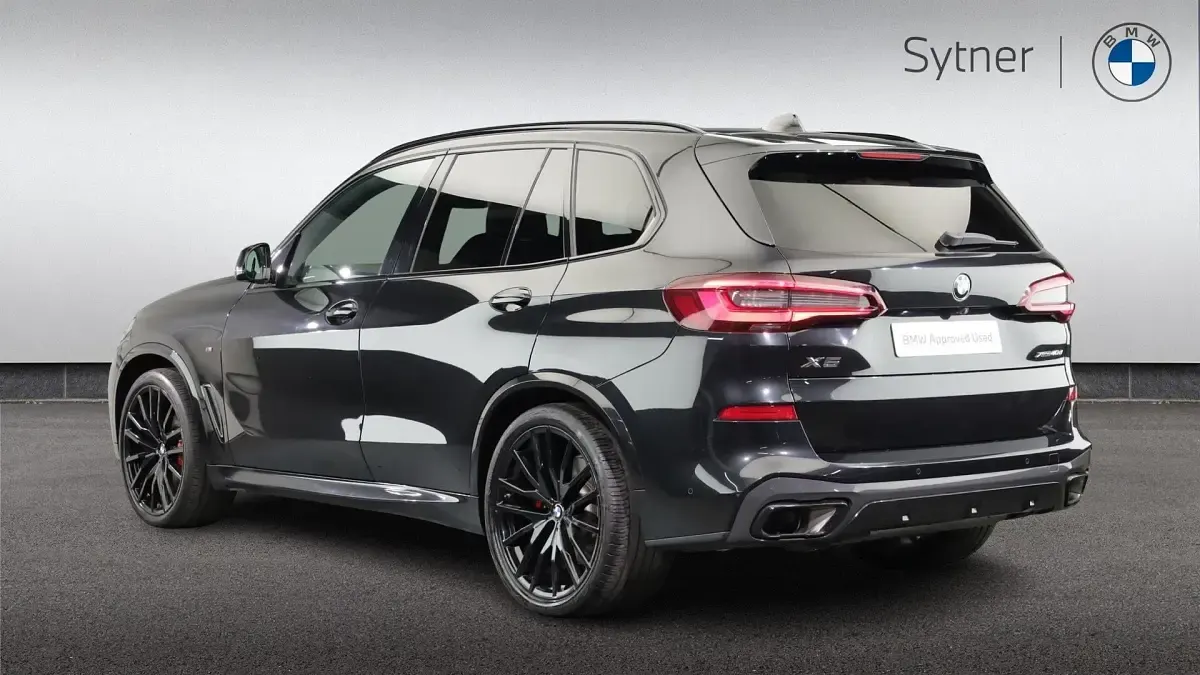 Used BMW X5 M Sport 335 HP (246 kW) 2022 Black SUV