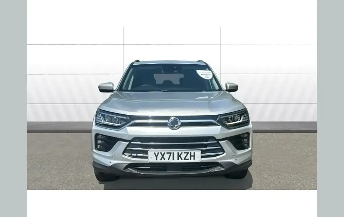 Used SsangYong Korando 163 HP (119 kW) 2021 Silver SUV