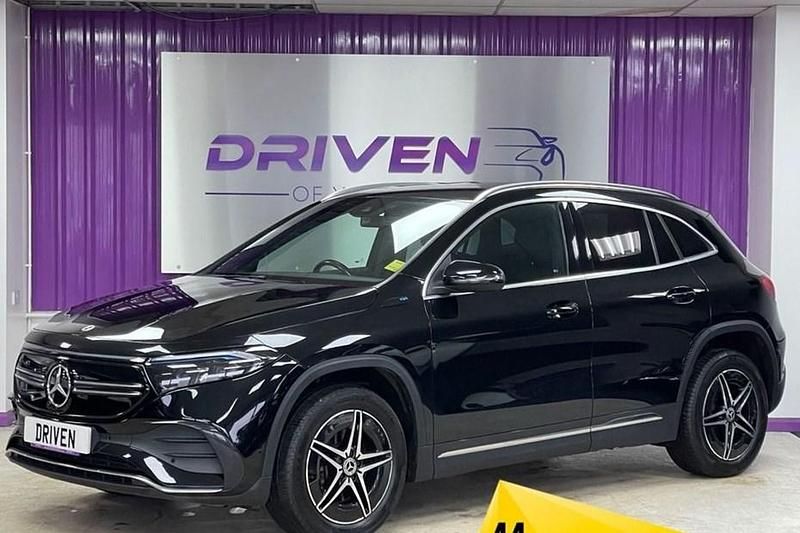 Used 2022 Mercedes EQA300 AMG line SUV | £17,500 (Fair price) - Image 1/1