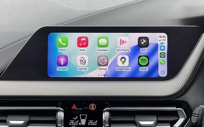 Used BMW 118 M Sport 140 HP (102 kW) 2020 Red Hatchback