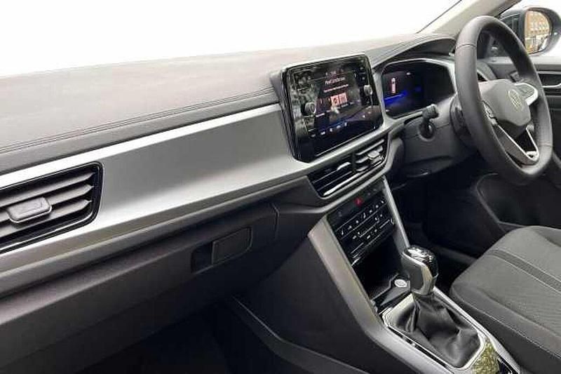 Used VW T-Roc Match 150 HP (110 kW) 2025 Grenadilla black SUV