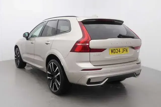 Used Volvo XC60 Ultimate 449 HP (330 kW) 2024 Grey SUV