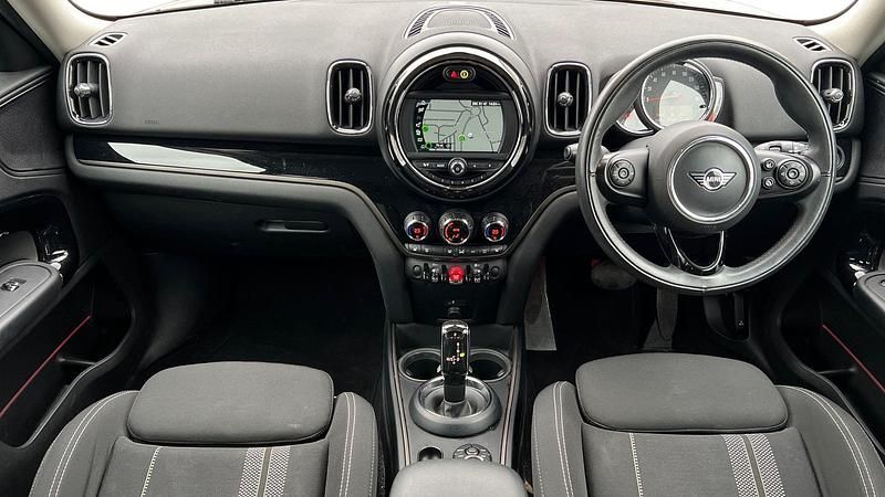 Used Mini Cooper S Countryman Classic 189 HP (139 kW) 2019 Silver SUV