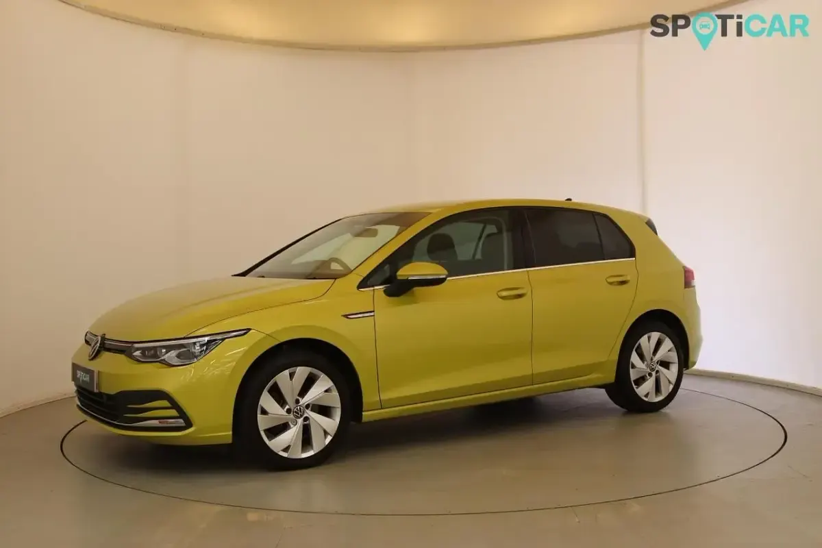 Used VW Golf VIII Style 148 HP (108 kW) 2020 Yellow Hatchback