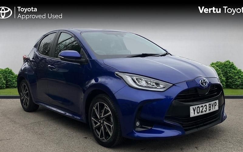 Used Toyota Yaris Hybrid Design 116 HP (85 kW) 2026 Hatchback