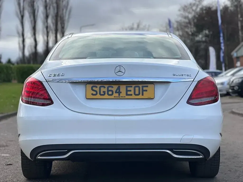 Used Mercedes C250 Sport 204 HP (150 kW) 2015 White Sedan