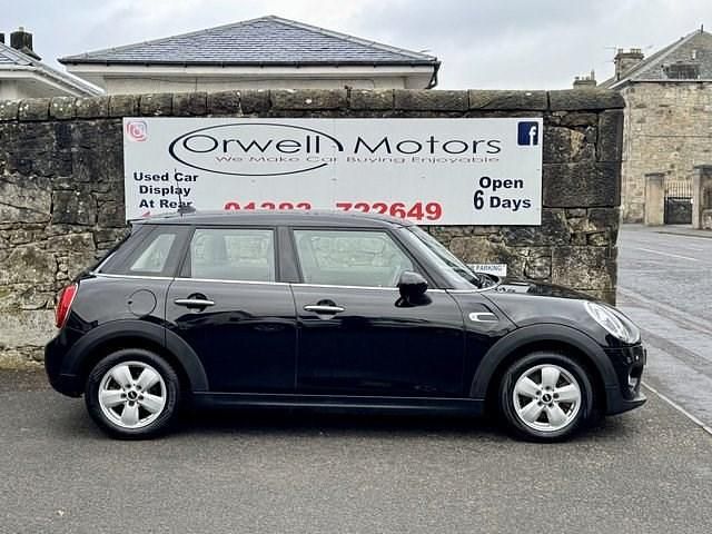 Used Mini Cooper Hatch 136 HP (100 kW) 2018 Black Hatchback
