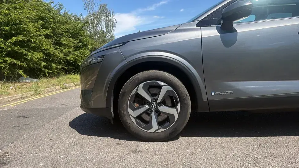 Used Nissan Qashqai N-Connecta 190 HP (139 kW) 2024 Grey SUV