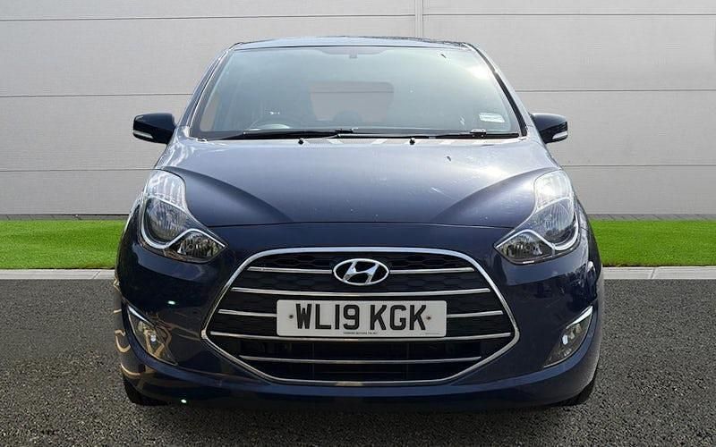 Used Hyundai ix20 SE 125 HP (91 kW) 2018 Blue Hatchback