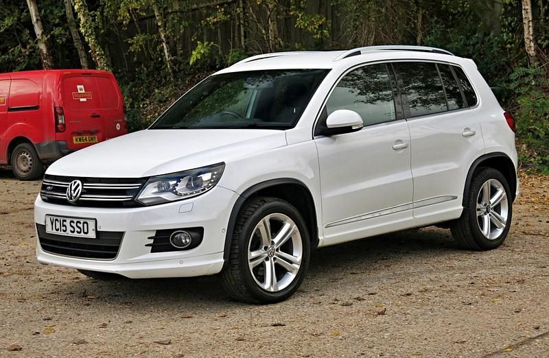 White Used 2015 VW Tiguan R-line SUV | £7,995 (Good price) - Image 1/3