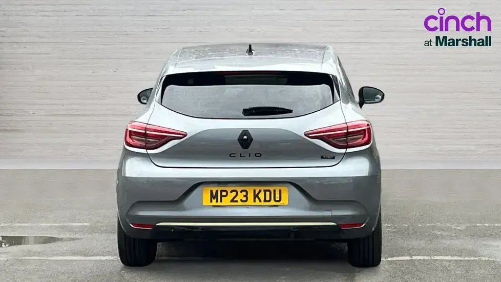 Used Renault Clio Engineered 145 HP (106 kW) 2023 Grey Hatchback